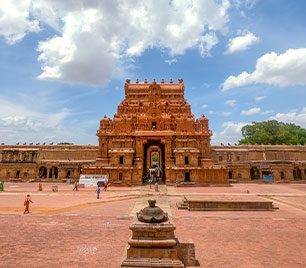 brihadeeswarar temple thanjavur